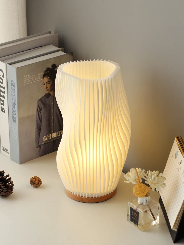 Vaso com Luminária de Mesa