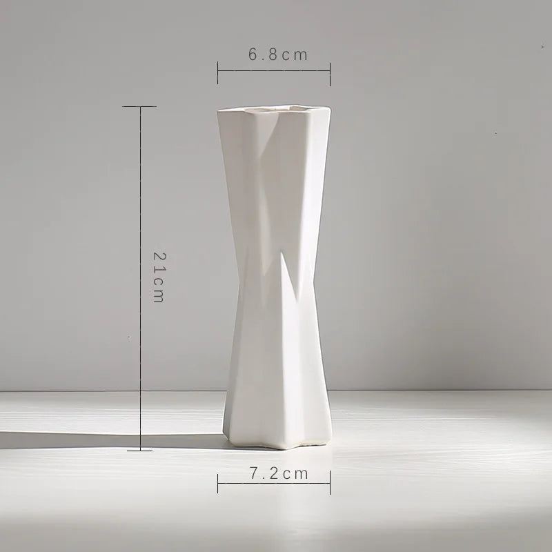 Vaso Decorativo em Cerâmica