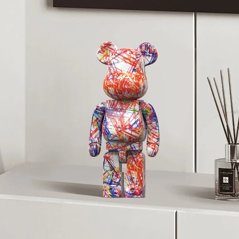 Escultura de Urso Grafitada