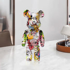 Escultura de Urso Grafitada