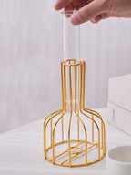Vaso de Metal Dourado