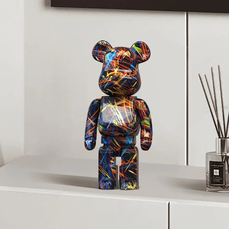 Escultura de Urso Grafitada