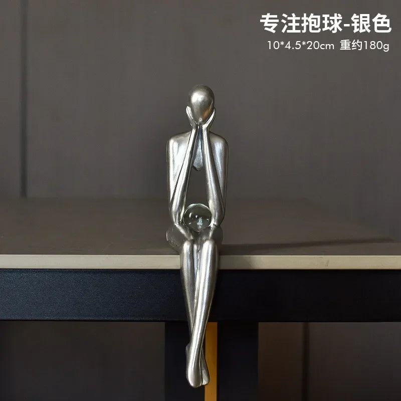 Estatueta Abstrata Sentada